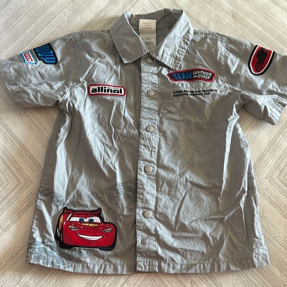 Disney Store Boys ‘Cars’ Grey Short-sleeve Button Down Shirt